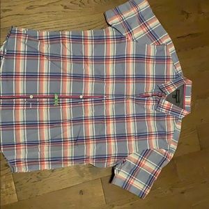 Short sleeve button down